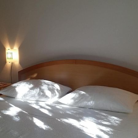 אוגייאן Apartments Mrva חדר תמונה